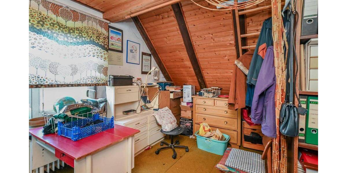 Einfamilienhaus Vlotho Exter - 7 Zimmer, 208 m&sup2;, 198.000&euro; | Angebot:26205750