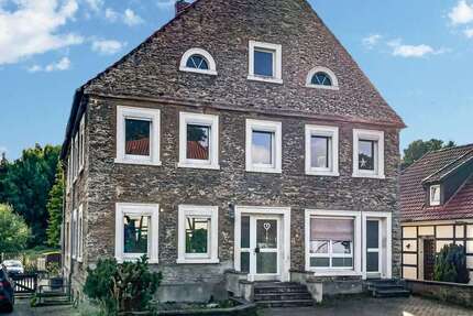 Haus Vlotho - 10 Zimmer, 213 m&sup2;, 285.000&euro; | Angebot:24972650