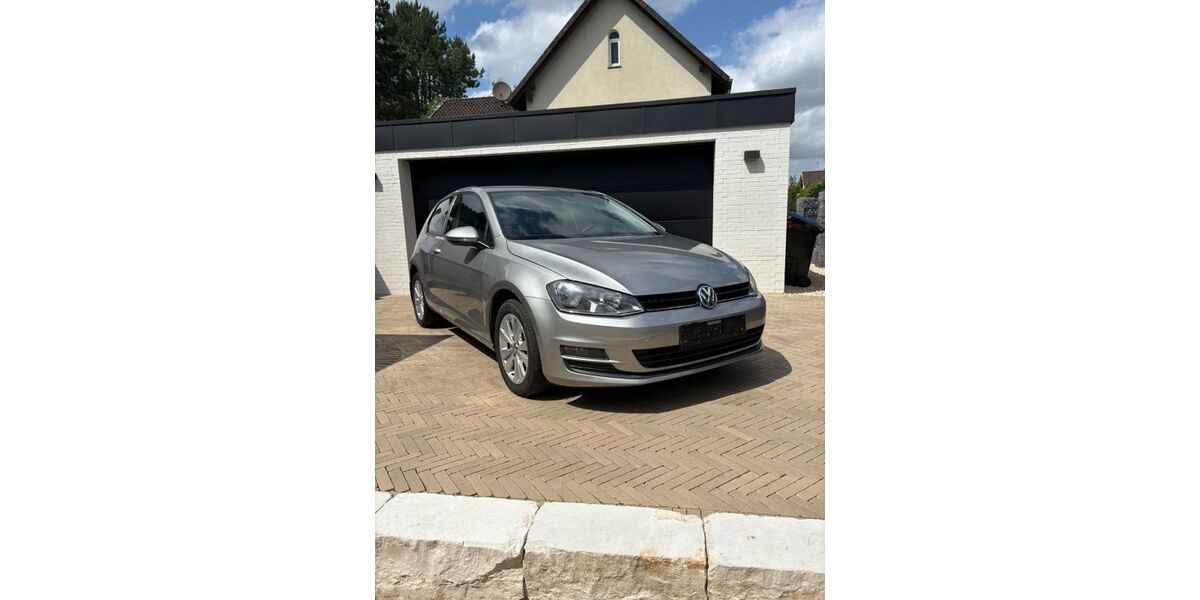 VW Golf 40.000 km 9.000 &euro; Luhden 31711