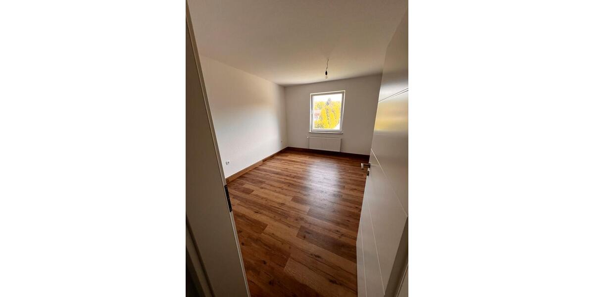 Etagenwohnung Obernkirchen - 3 Zimmer, 84 m&sup2;, 95.000&euro; | Angebot:26067207