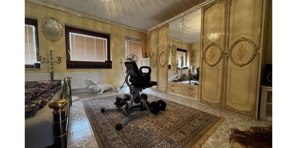 Einfamilienhaus Lübbecke - 9 Zimmer, 250 m&sup2;, 469.000&euro; | Angebot:25694938