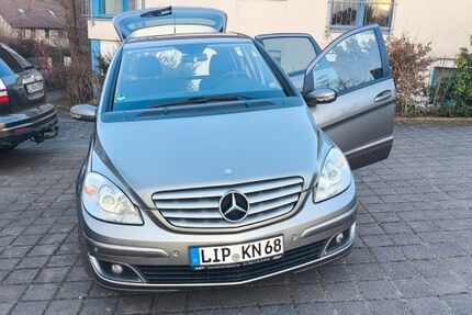 Mercedes-Benz B 170 220.000 km 3.150 &euro; Kalletal 32689