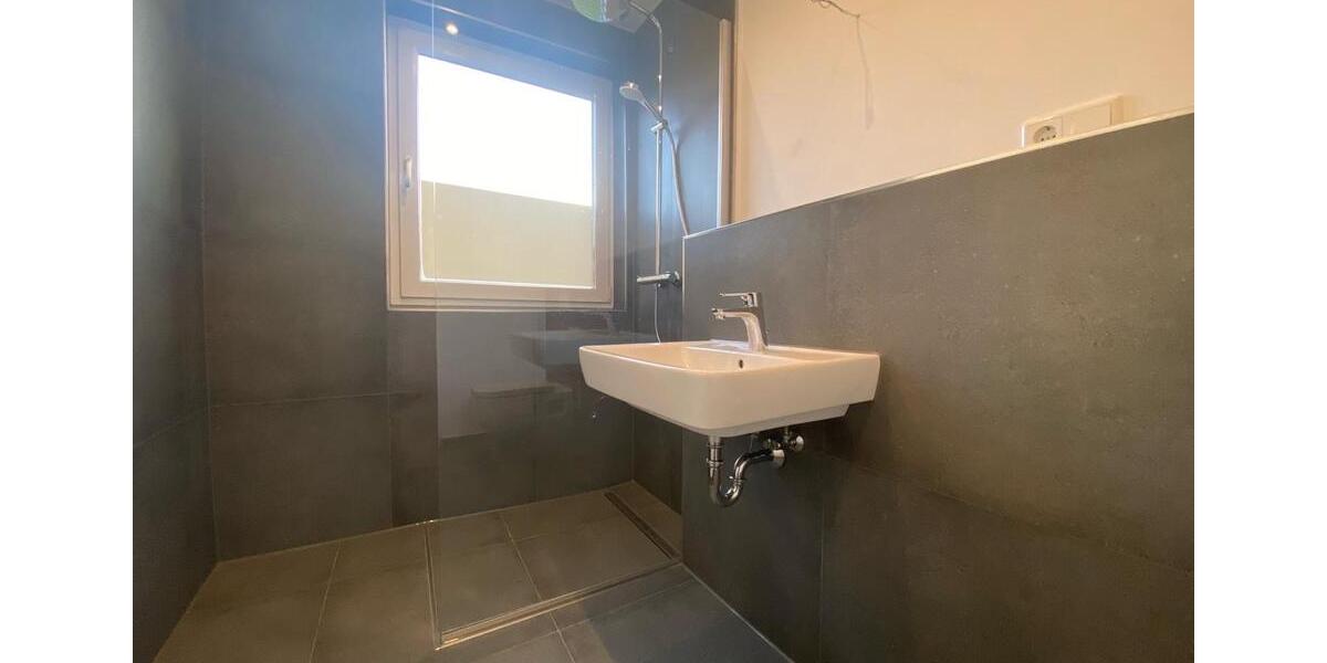 Erdgeschoßwohnung Niedernwöhren - 3 Zimmer, 98 m&sup2;, 1.165&euro; | Angebot:25168656