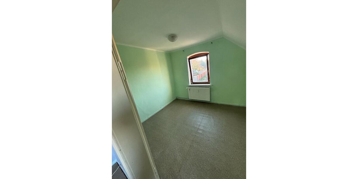 Mehrfamilienhaus, Wohnhaus Bückeburg - 16 Zimmer, 200 m&sup2;, 130.000&euro; | Angebot:25750049