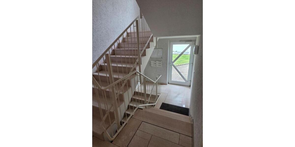 Erdgeschoßwohnung Bad Salzuflen - 3 Zimmer, 113 m&sup2;, 1.100&euro; | Angebot:26035181