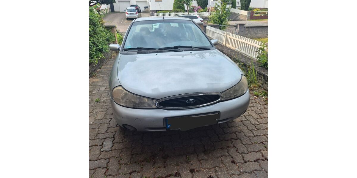 Ford Mondeo 129.000 km 2.300 &euro; Minden 32423