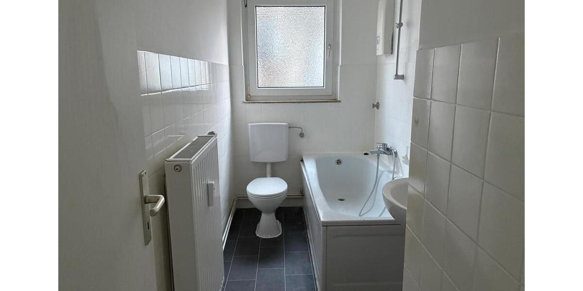 Erdgeschoßwohnung Löhne - 3 Zimmer, 63 m&sup2;, 449&euro; | Angebot:24542904