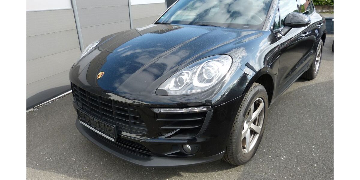 Porsche Macan 303.400 km 22.900 &euro; Bünde 32257