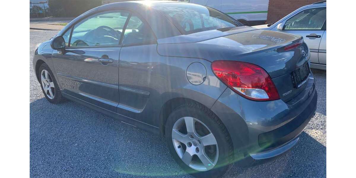 Peugeot 207 157.500 km 3.390 &euro; Minden 32427