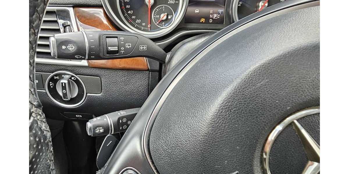 Mercedes-Benz GLE 350 d 4M AMG Line Night 360° LED AHK PANO. 136.546 km 37.990 &euro; Löhne 32584