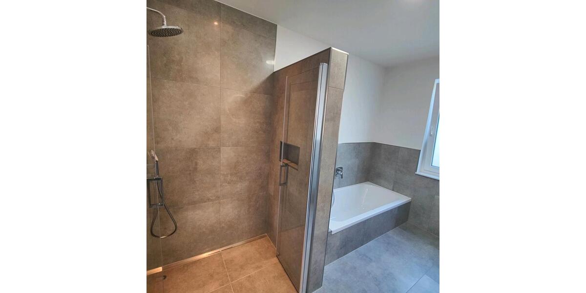 Erdgeschoßwohnung Porta Westfalica - 4 Zimmer, 111 m&sup2;, 1.200&euro; | Angebot:26248835