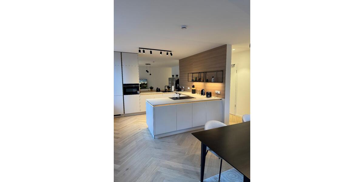 Erdgeschoßwohnung Bünde - 1 Zimmer, 96 m&sup2;, 1.999&euro; | Angebot:19117124