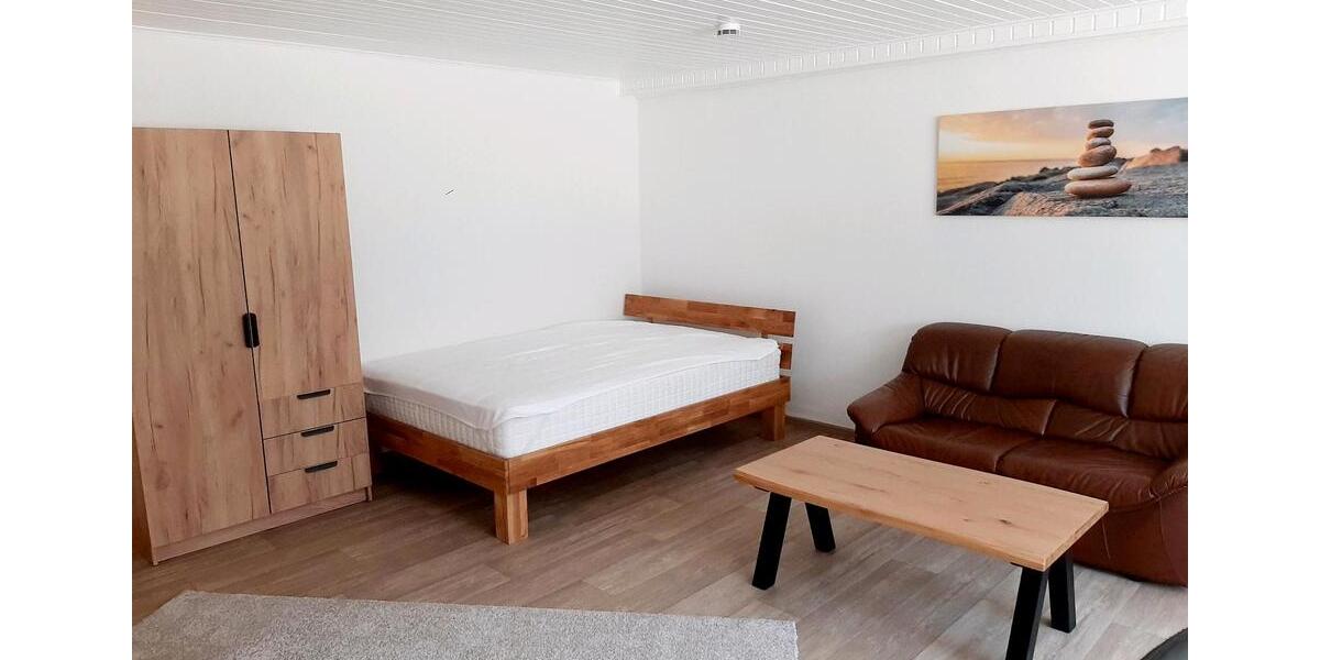 Etagenwohnung Rinteln - 3 Zimmer, 90 m&sup2;, 220&euro; | Angebot:24755630