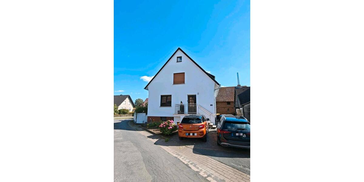Einfamilienhaus Rinteln - 6 Zimmer, 130 m&sup2;, 245.000&euro; | Angebot:27021079