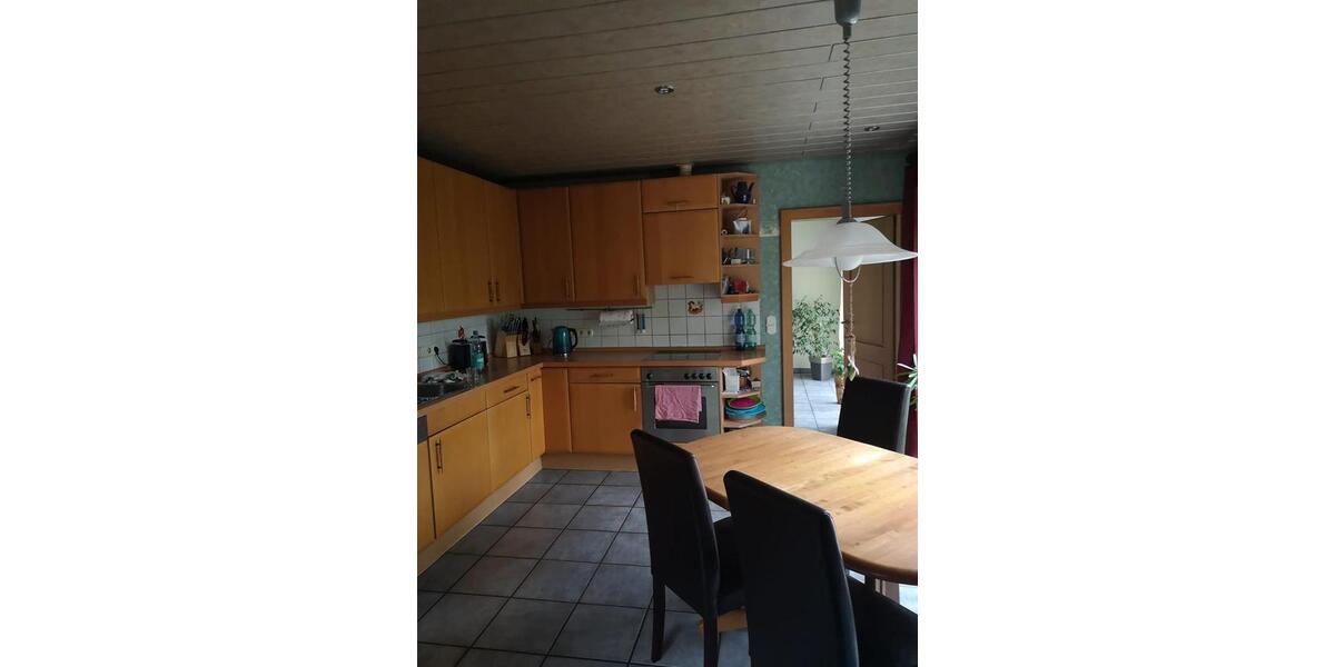 Einfamilienhaus Hessisch Oldendorf - 8 Zimmer, 180 m&sup2;, 143.000&euro; | Angebot:26903258