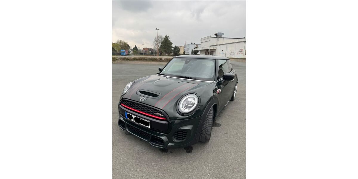 Mini John Cooper Works 77.180 km 23.500 &euro; Hessisch Oldendorf 31840