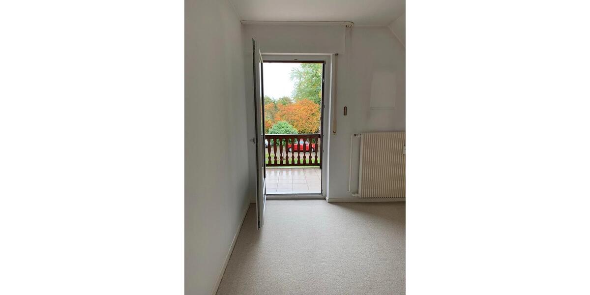 Mehrfamilienhaus, Wohnhaus Porta Westfalica - 6 Zimmer, 144 m&sup2;, 195.000&euro; | Angebot:26799554