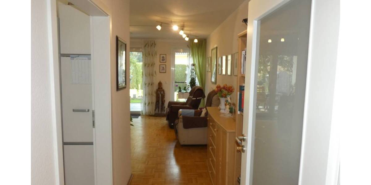 Etagenwohnung Bückeburg - 3 Zimmer, 84 m&sup2;, 298.000&euro; | Angebot:25995802
