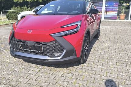 Toyota C-HR 2.250 km 41.990 &euro; Stadthagen 31655