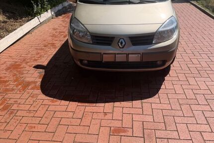 Renault Scenic 200.700 km 1.600 &euro; Hille 32479