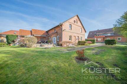 Haus Auetal - 8 Zimmer, 300 m&sup2;, 325.000&euro; | Angebot:26221840