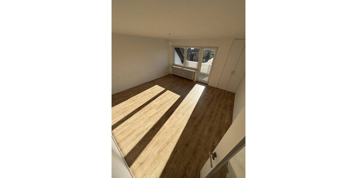 Etagenwohnung Stadthagen - 4 Zimmer, 95 m&sup2;, 165.000&euro; | Angebot:26302309