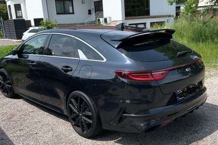 Kia pro ceed / ProCeed 76.760 km 21.400 &euro; Helpsen 31691