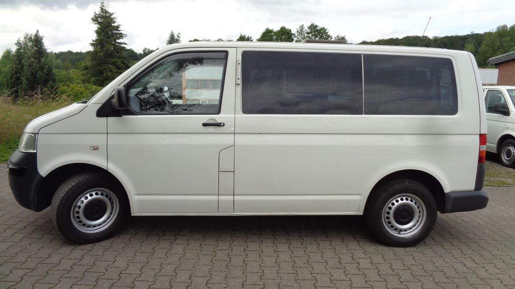 VW T5 Transporter 157.000 km 13.090 &euro; Kalletal OT Langenholzha 32689