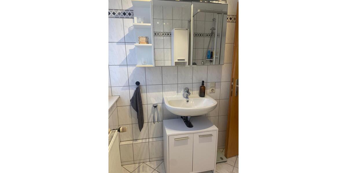 Dachgeschoßwohnung Lemgo - 3 Zimmer, 70 m&sup2;, 560&euro; | Angebot:25892914