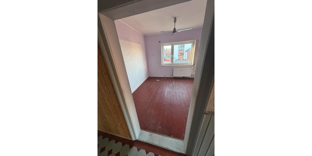 Mehrfamilienhaus, Wohnhaus Bückeburg - 16 Zimmer, 200 m&sup2;, 130.000&euro; | Angebot:25750049