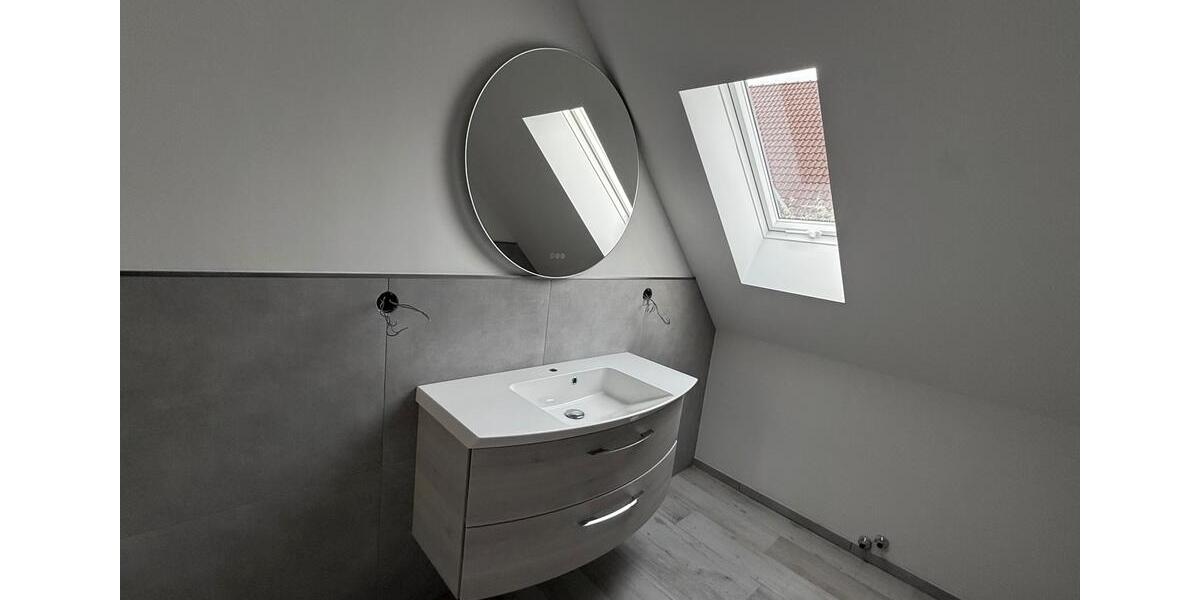 Dachgeschoßwohnung Minden - 2 Zimmer, 84 m&sup2;, 850&euro; | Angebot:26636744