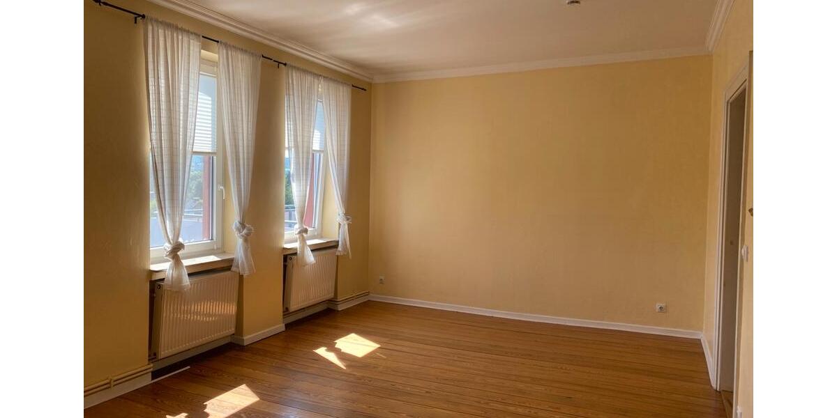 Dachgeschoßwohnung Bückeburg - 4 Zimmer, 104 m&sup2;, 206.000&euro; | Angebot:27197564