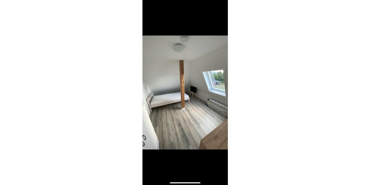 Etagenwohnung Rinteln - 3 Zimmer, 35 m&sup2;, 440&euro; | Angebot:25237582