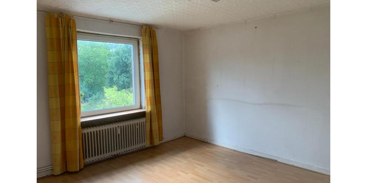 Einfamilienhaus Kalletal - 9 Zimmer, 284 m&sup2;, 140.000&euro; | Angebot:26891929