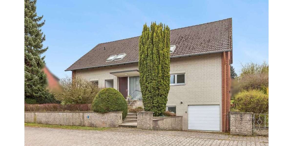Einfamilienhaus Nienstädt - 9 Zimmer, 259 m&sup2;, 299.000&euro; | Angebot:26193365