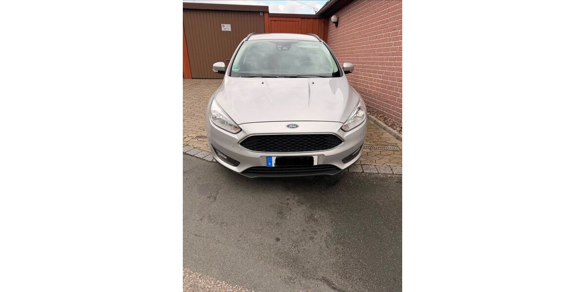 Ford Focus 90.290 km 10.199 &euro; Minden 32423