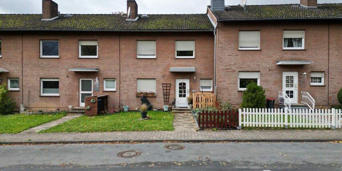 Reihenmittelhaus Hessisch Oldendorf - 5 Zimmer, 120 m&sup2;, 199.000&euro; | Angebot:25676196