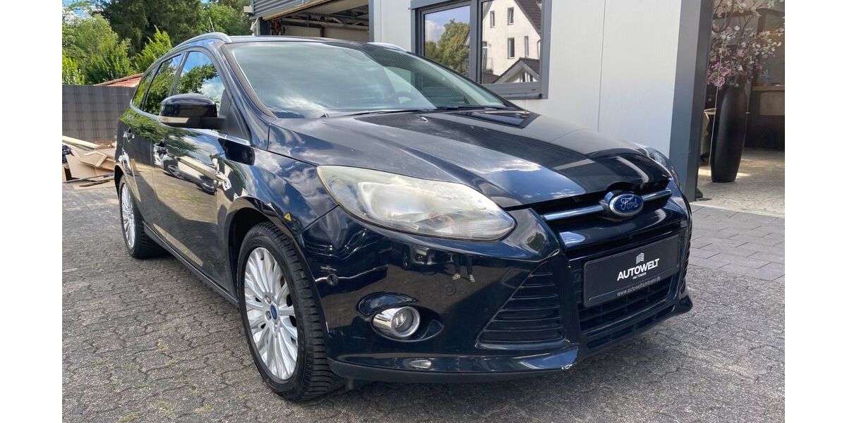 Ford Focus 101.800 km 4.990 &euro; Bad Salzuflen 32108