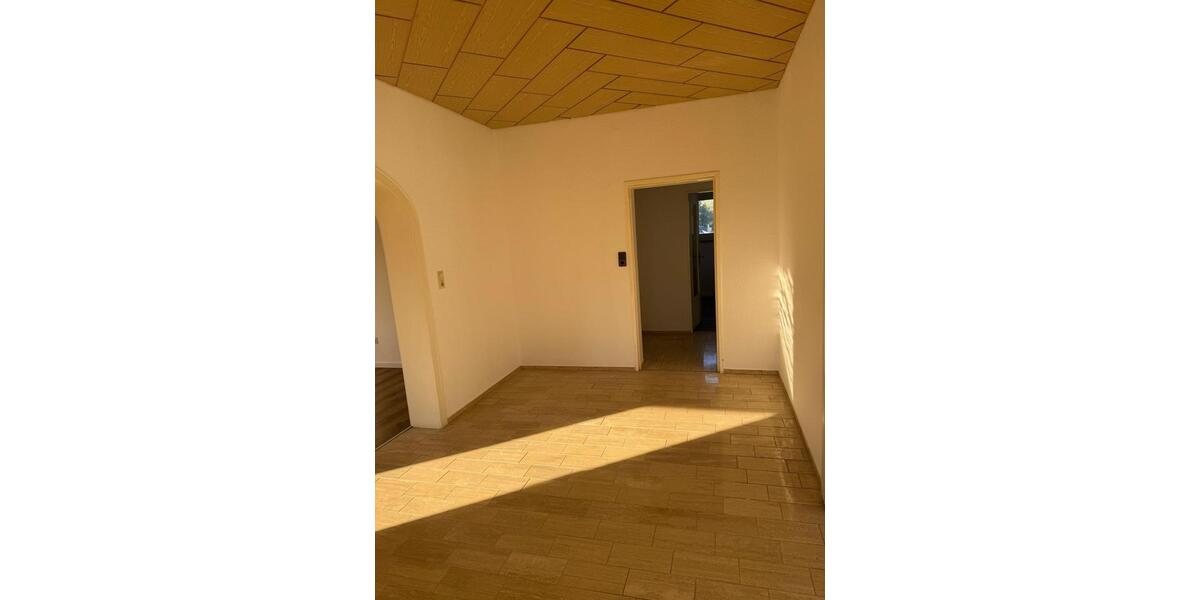 Etagenwohnung Minden Kuhlenkamp - 4.5 Zimmer, 112 m&sup2;, 1.110&euro; | Angebot:26051268