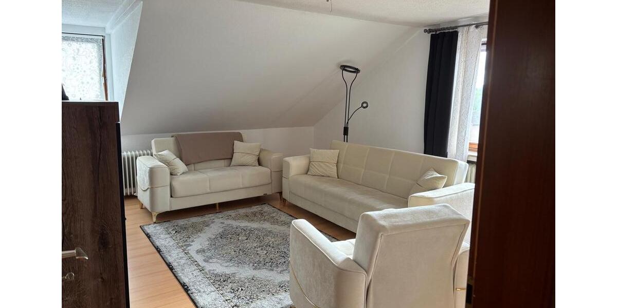 Dachgeschoßwohnung Löhne - 3 Zimmer, 75 m&sup2;, 600&euro; | Angebot:26690697