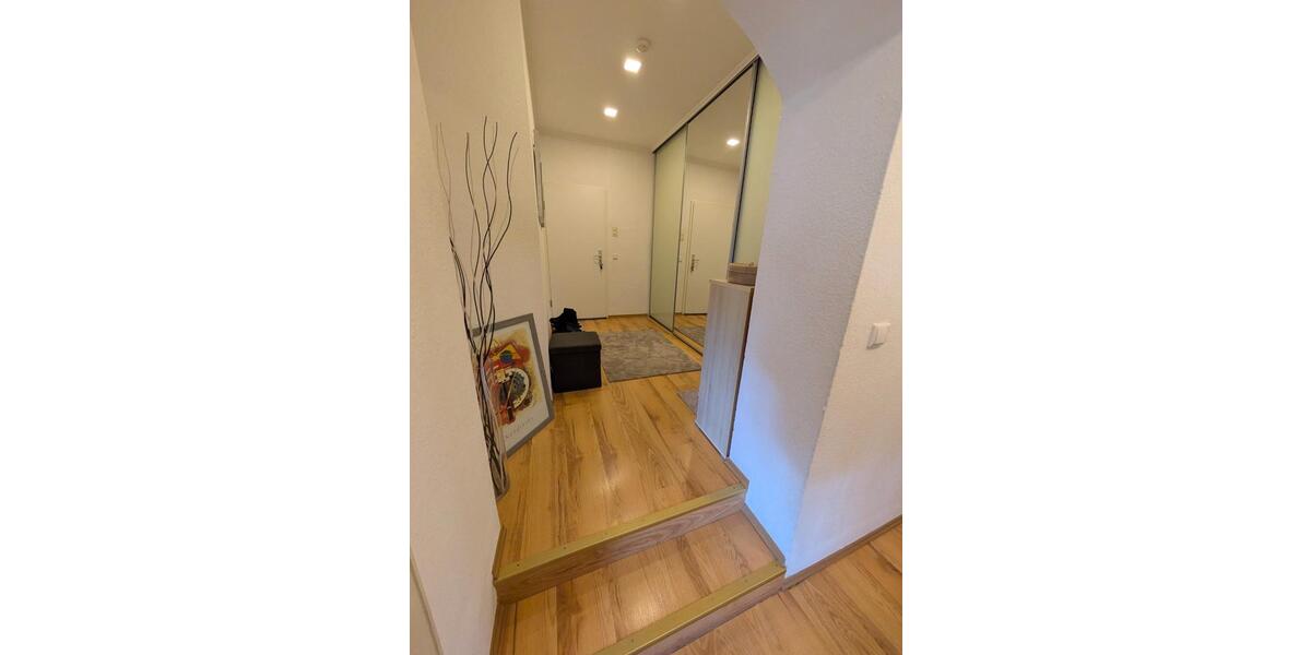 Etagenwohnung Herford Falkendiek - 6 Zimmer, 195 m&sup2;, 287.000&euro; | Angebot:26148864