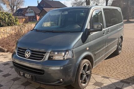 VW T5 Multivan 266.000 km 10.000 &euro; Hespe 31693