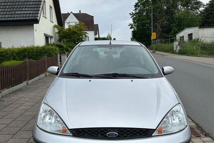Ford Focus 78.000 km 2.400 &euro; Bünde 32257