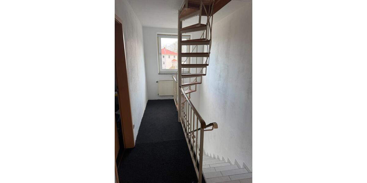 Einfamilienhaus Vlotho - 5 Zimmer, 800 m&sup2;, 340.000&euro; | Angebot:26186485