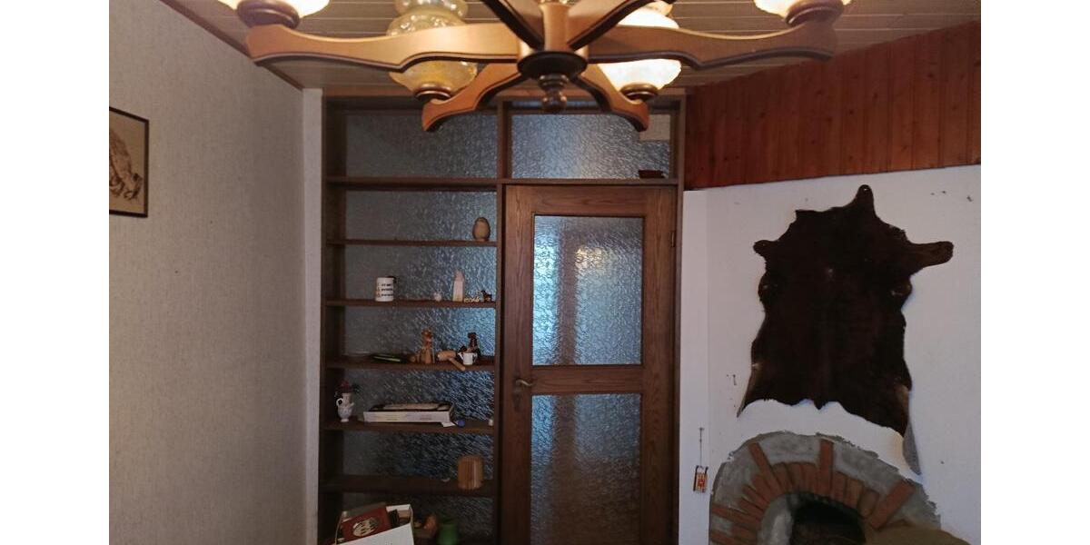 Einfamilienhaus Obernkirchen - 7 Zimmer, 143 m&sup2;, 100.000&euro; | Angebot:25351782