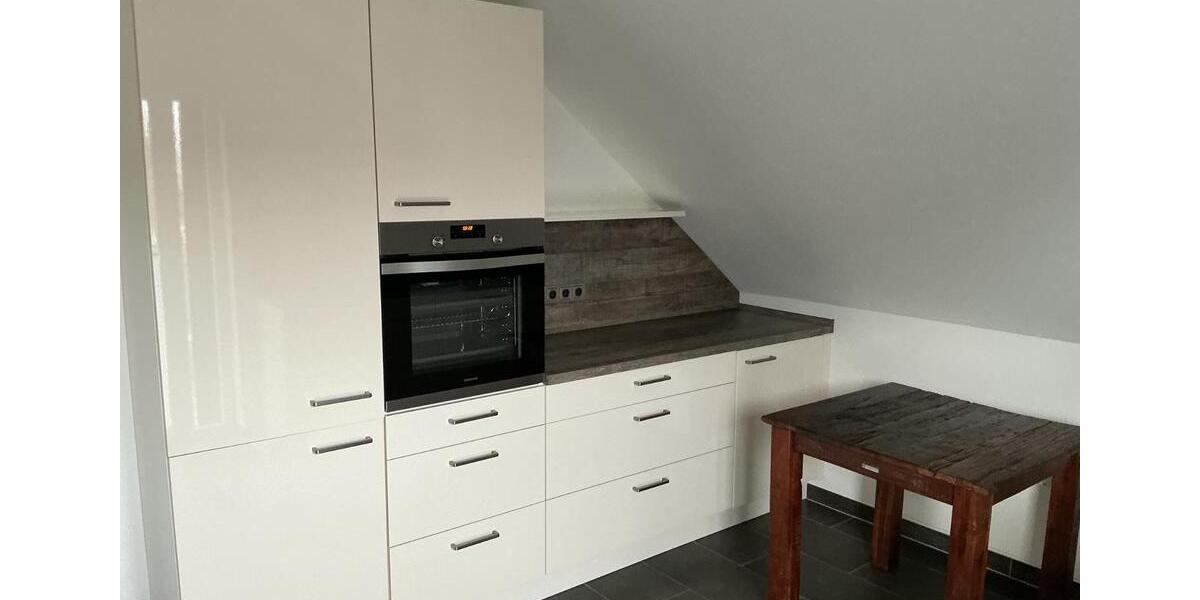 Dachgeschoßwohnung Kirchlengern - 2 Zimmer, 80 m&sup2;, 850&euro; | Angebot:25999471