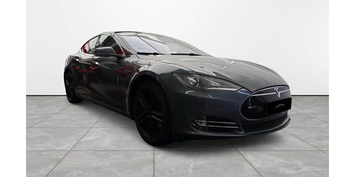 Tesla Model S 208.900 km 18.999 &euro; Espelkamp 32339
