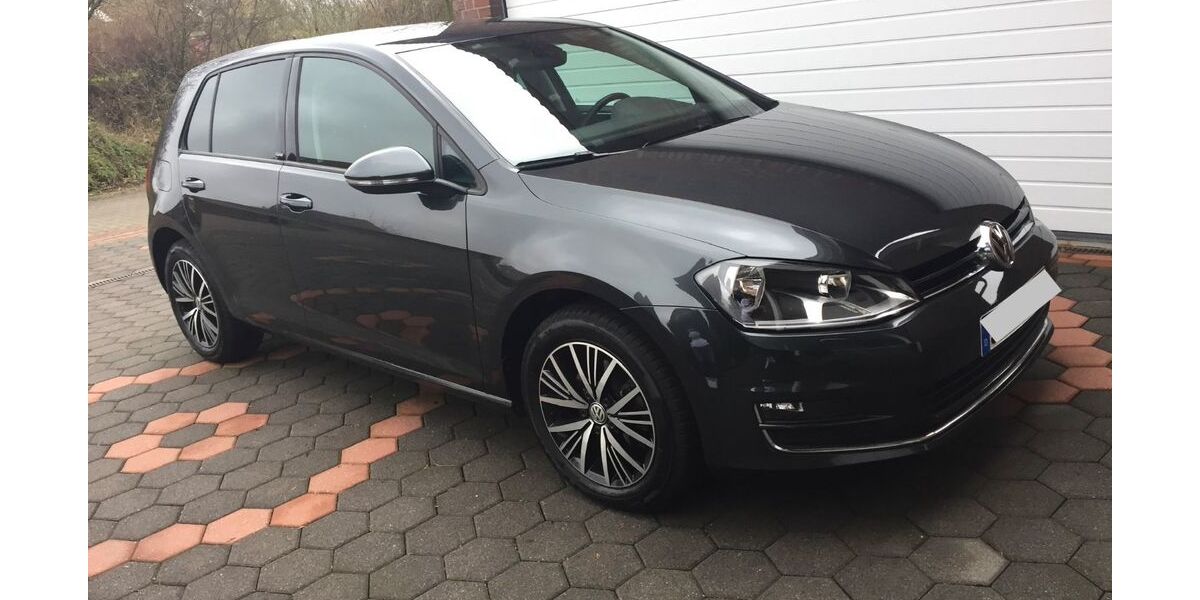 VW Golf 125.000 km 12.399 &euro; Stadthagen 31655