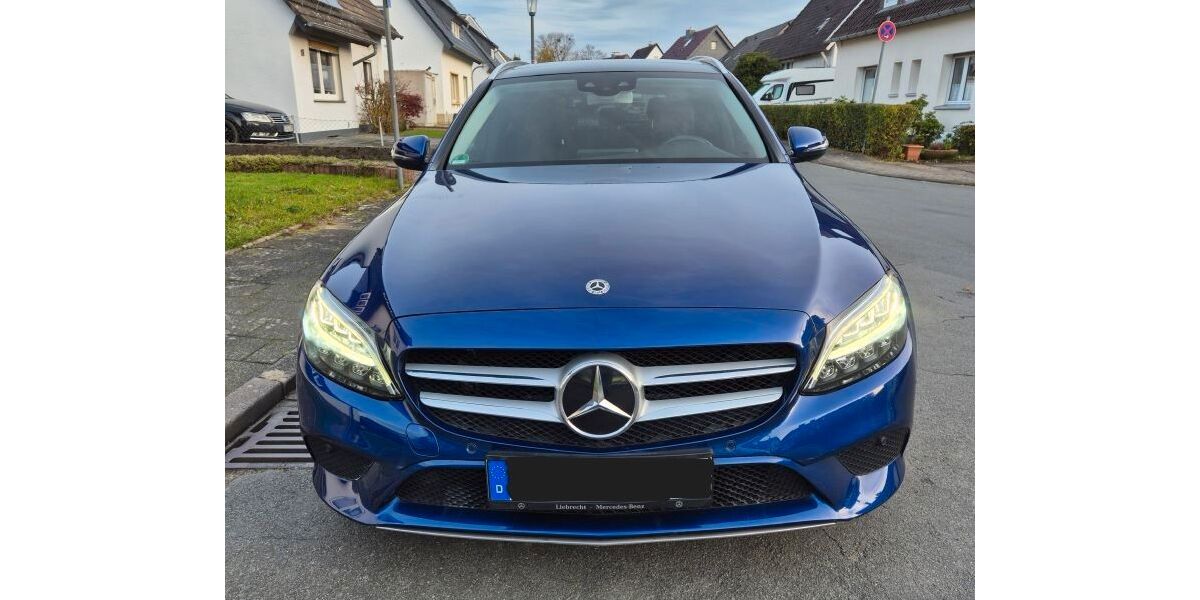 Mercedes-Benz C 220 67.584 km 30.900 &euro; Lemgo 32657