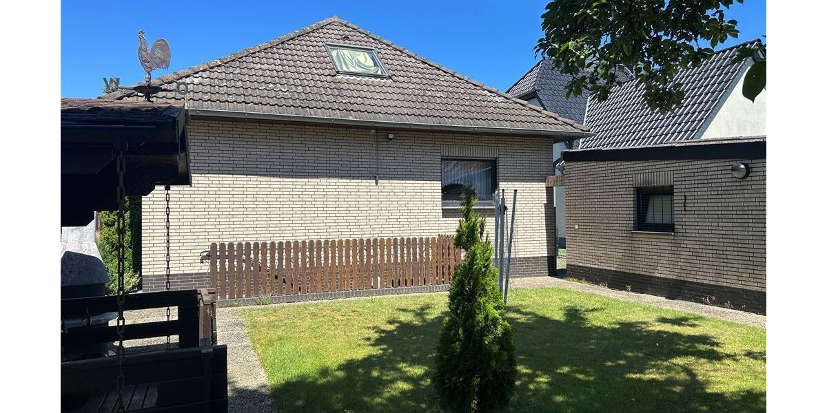 Vielseitiges Einfamilienhaus mit viel Platz und Potenzial in zentraler Lager von Stolzenau - Bungalow Stolzenau | Angebot:26858113